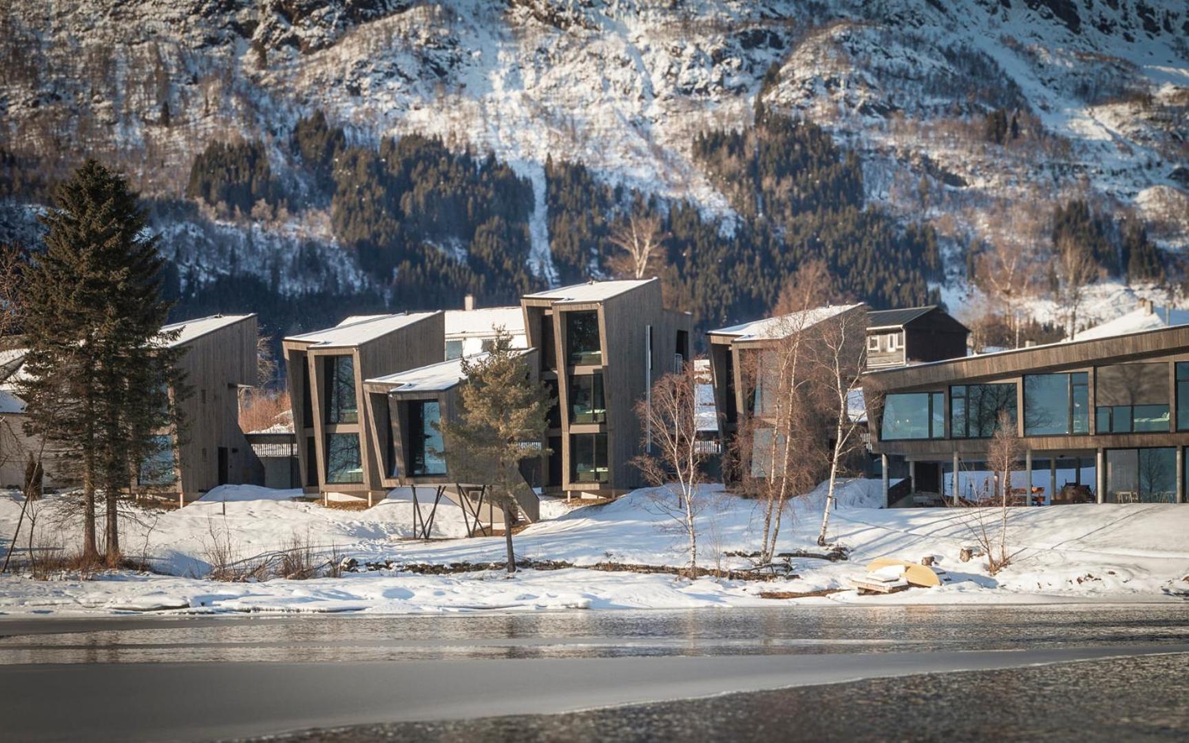 Elva Hotel Skulestadmo Exterior photo